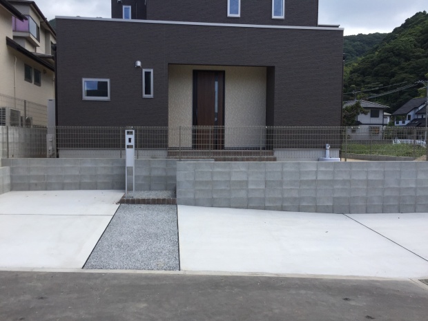 �V�z�O�\�{�H��@��܂��@�S�̑��@�����s����